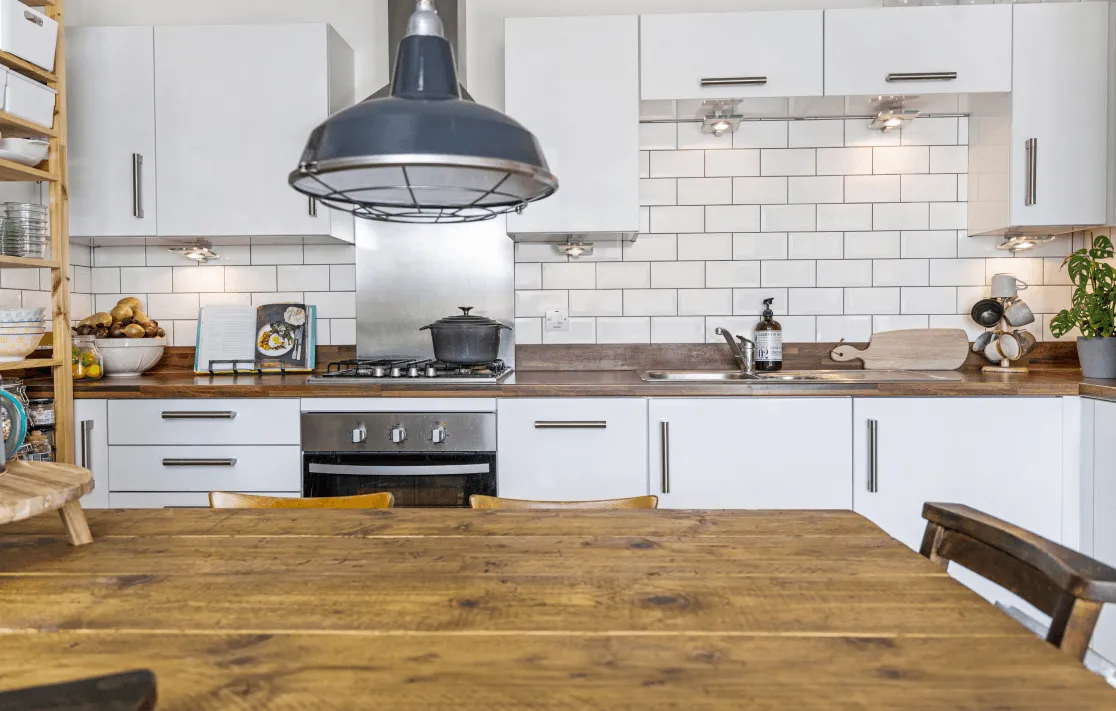 Kitchen splashback tiling by Cube Tiling & Bathrooms